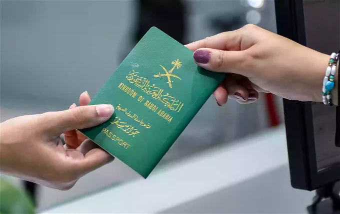 رابط استعلام تأشيرة الخروج والعودة بدون أبشر في السعودية 1445